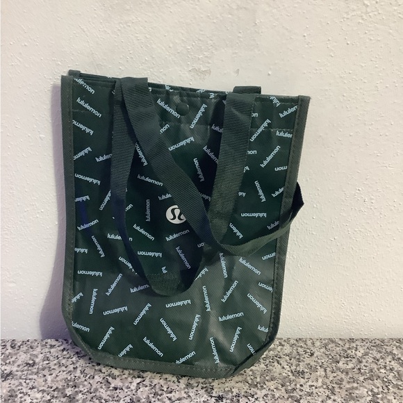 Lululemon Green Tote Bag - Picture 2 of 3